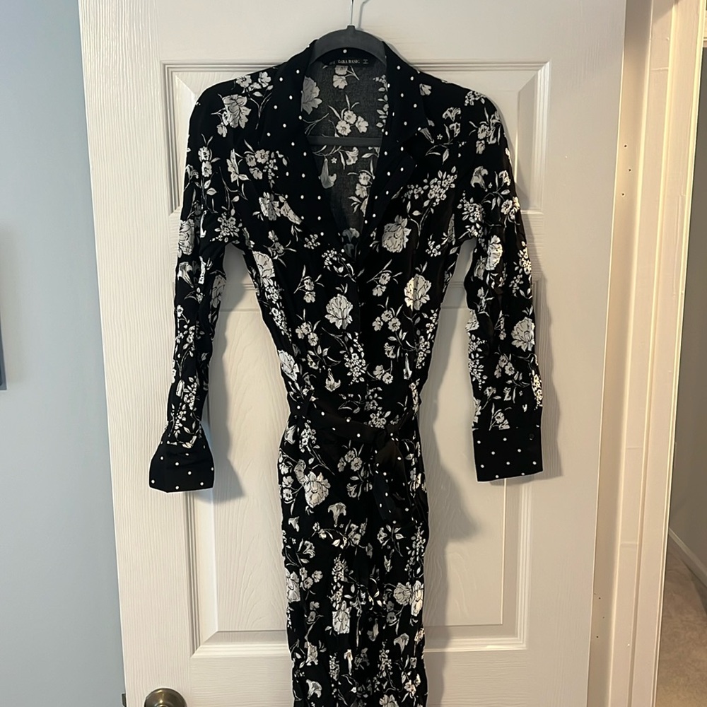 Zara-Black & White Floral Romper